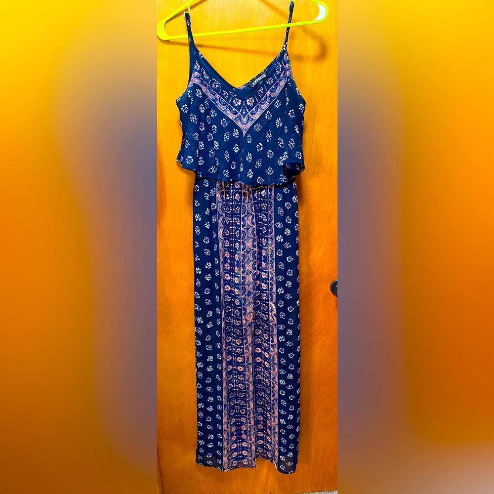 Express long blue sleeveless maxi with floral print